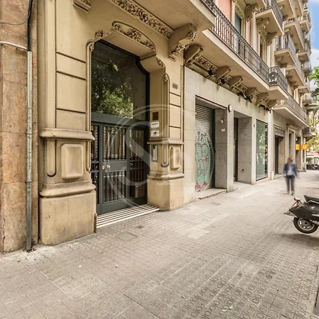 Espacioso Cerca De Diagonal Apartamento *