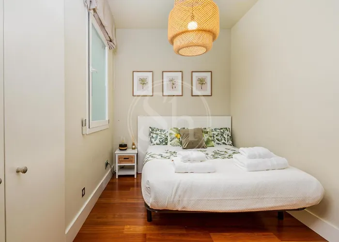 Apartamento Espacioso Cerca De Diagonal Barcelona