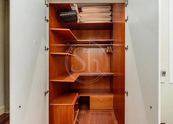 Espacioso Cerca De Diagonal Apartamento