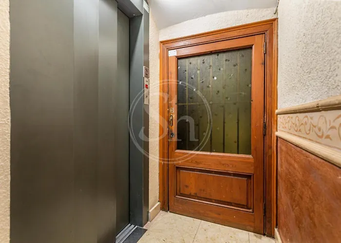 Espacioso Cerca De Diagonal Apartamento Barcelona